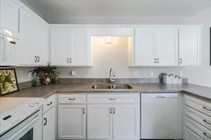 5035 147th St W, Apple Valley, MN 55124 - Photo 4