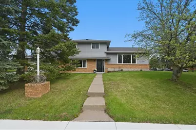 2240 Catlin Avenue, Superior, WI 54880 - Photo 2