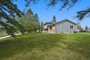 2240 Catlin Ave, Superior, WI 54880 - Photo 30