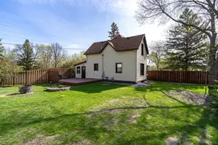 629 Barrette St, Crookston, MN 56716 - Photo 24
