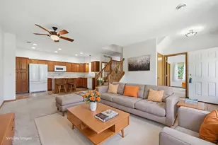 797 Parkside Ln, Columbia Heights, MN 55421 - Photo 2
