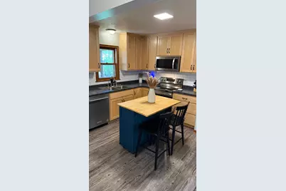 2851 Dellwood Street, Roseville, MN 55113 - Photo 2