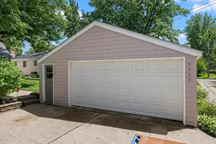 3805 Zenith Ave N, Robbinsdale, MN 55422 - Photo 56