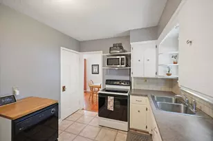 3805 Zenith Ave N, Robbinsdale, MN 55422 - Photo 18