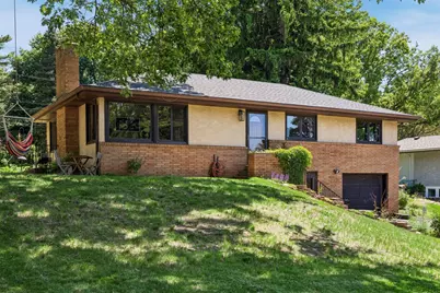 2356 Tophill Circle, Roseville, MN 55113 - Photo 2