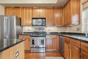 2201 Village Ln, Bloomington, MN 55431 - Photo 10