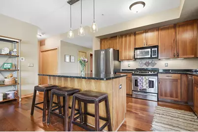 2201 Village Lane #A204, Minneapolis, MN 55431 - Photo 8
