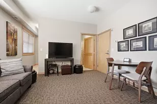 2201 Village Ln, Bloomington, MN 55431 - Photo 38