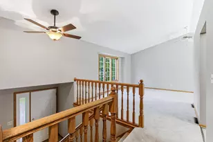 5518 Oakgreen Pl N, Oak Park Heights, MN 55082 - Photo 8