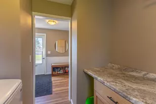 412 Grant Ave SE, Bemidji, MN 56601 - Photo 8