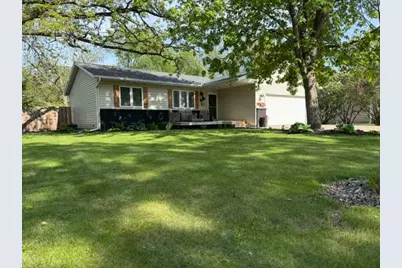 417 S Austin Avenue, Litchfield, MN 55355 - Photo 2
