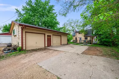 220 4th Avenue E, Shakopee, MN 55379 - Photo 20