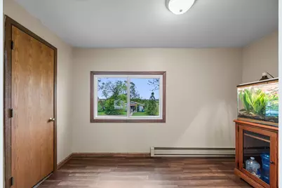 220 4th Avenue E, Shakopee, MN 55379 - Photo 8