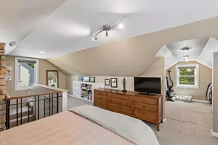3910 Randall Ave, Saint Louis Park, MN 55416 - Photo 26