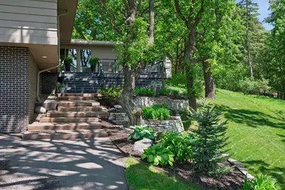 7121 Schey Drive, Edina, MN 55439 - Photo 10