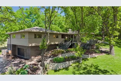 7121 Schey Drive, Edina, MN 55439 - Photo 2