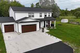 1017 Chester Ave SE, Rochester, MN 55904 - Photo 2