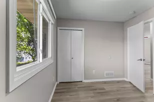 2336 Hale Ave N, Oakdale, MN 55128 - Photo 20