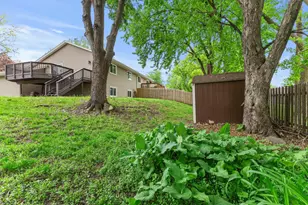 2336 Hale Ave N, Oakdale, MN 55128 - Photo 40