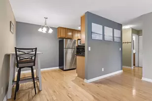 821 Douglas Ave, Minneapolis, MN 55403 - Photo 10