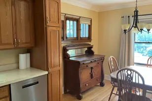 1762 Edgerton St, Maplewood, MN 55117 - Photo 16