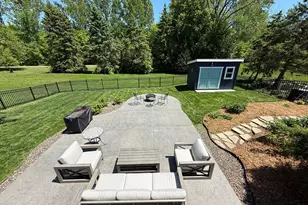1195 Silverwood Rd, Woodbury, MN 55125 - Photo 6