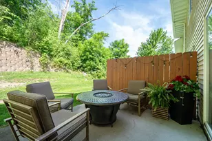 180 Oakmont Ln, Red Wing, MN 55066 - Photo 2