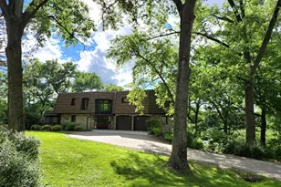 8 Chickadee Ln, North Oaks, MN 55127 - Photo 1