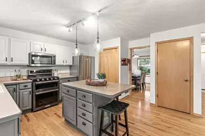 934 Randolph Avenue, Saint Paul, MN 55102 - Photo 16