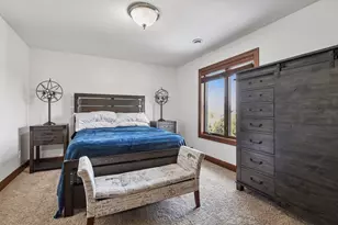 9787 Sky Ln, Eden Prairie, MN 55347 - Photo 46