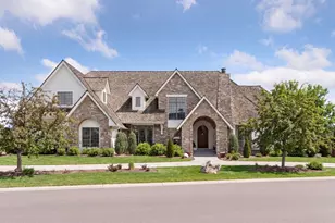 9787 Sky Ln, Eden Prairie, MN 55347 - Photo 2