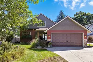 10781 Dahl Ave, Chisago City, MN 55013 - Photo 2