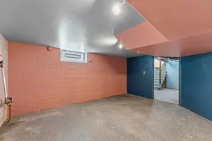 3757 Dupont Ave N, Minneapolis, MN 55412 - Photo 24