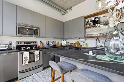 918 N 3rd Street #201, Minneapolis, MN 55401 - Photo 16