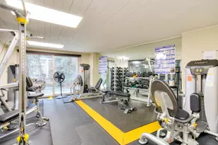 210 W Grant St, Minneapolis, MN 55403 - Photo 30
