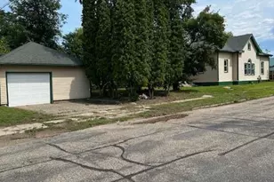 302 Cedar Ave NW, Cass Lake, MN 56633 - Photo 36