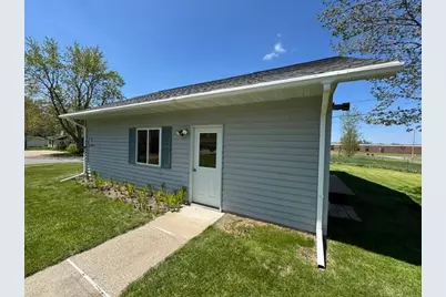 901 5th Street NE, Staples, MN 56479 - Photo 16