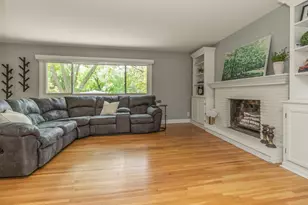 16404 Temple Dr S, Minnetonka, MN 55345 - Photo 10