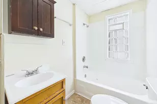 2633 Taylor Street NE, Minneapolis, MN 55418 - Photo 30