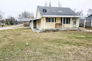 410 Washington Ave NE, Fertile, MN 56540 - Photo 2