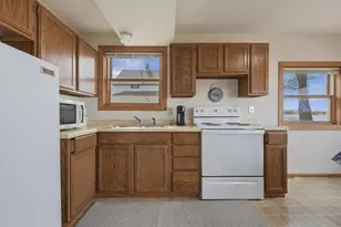 12681 W Lake Sallie Dr, Detroit Lakes, MN 56501 - Photo 10