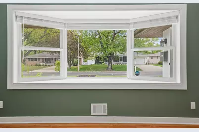 3908 Utah Avenue N, New Hope, MN 55427 - Photo 6
