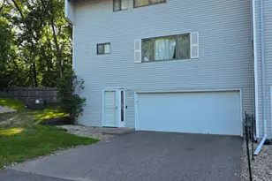 6638 Camden Dr, Brooklyn Center, MN 55430 - Photo 4