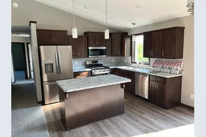 1314 23rd Street SE, Saint Cloud, MN 56304 - Photo 2