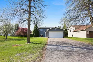 612 Watab Ct, Sartell, MN 56377 - Photo 4