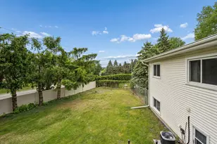 1602 Daisy Ct, New Brighton, MN 55112 - Photo 46