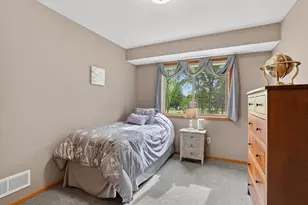 7987 Highland Dr, Lino Lakes, MN 55014 - Photo 10