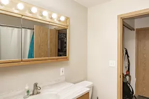 2901 Dakota Park Cir S, Fargo, ND 58104 - Photo 22