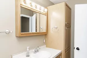 2901 Dakota Park Cir S, Fargo, ND 58104 - Photo 34