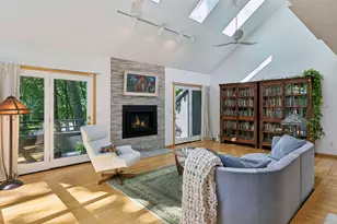 4827 Lamplighters Ln, Minnetonka, MN 55345 - Photo 4